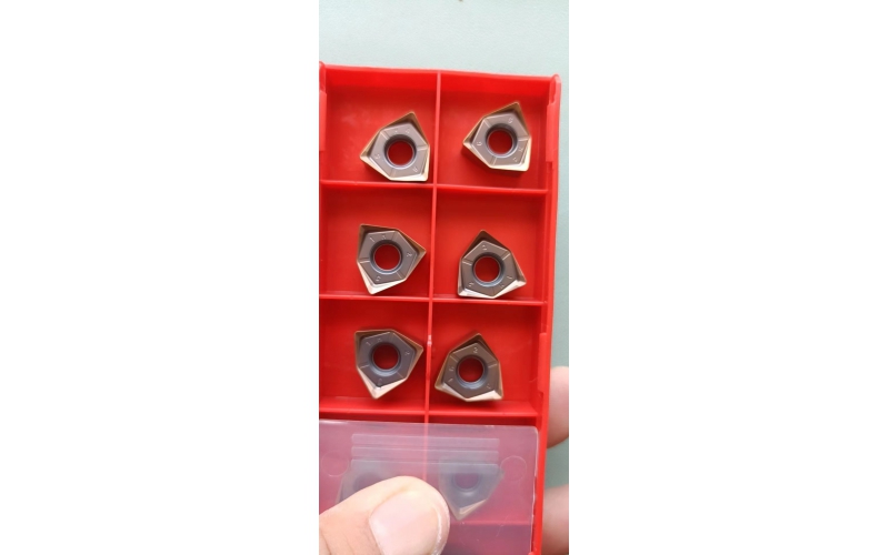WNMU080608快进给铣刀片 — 耐磨、抗崩、光洁度优异